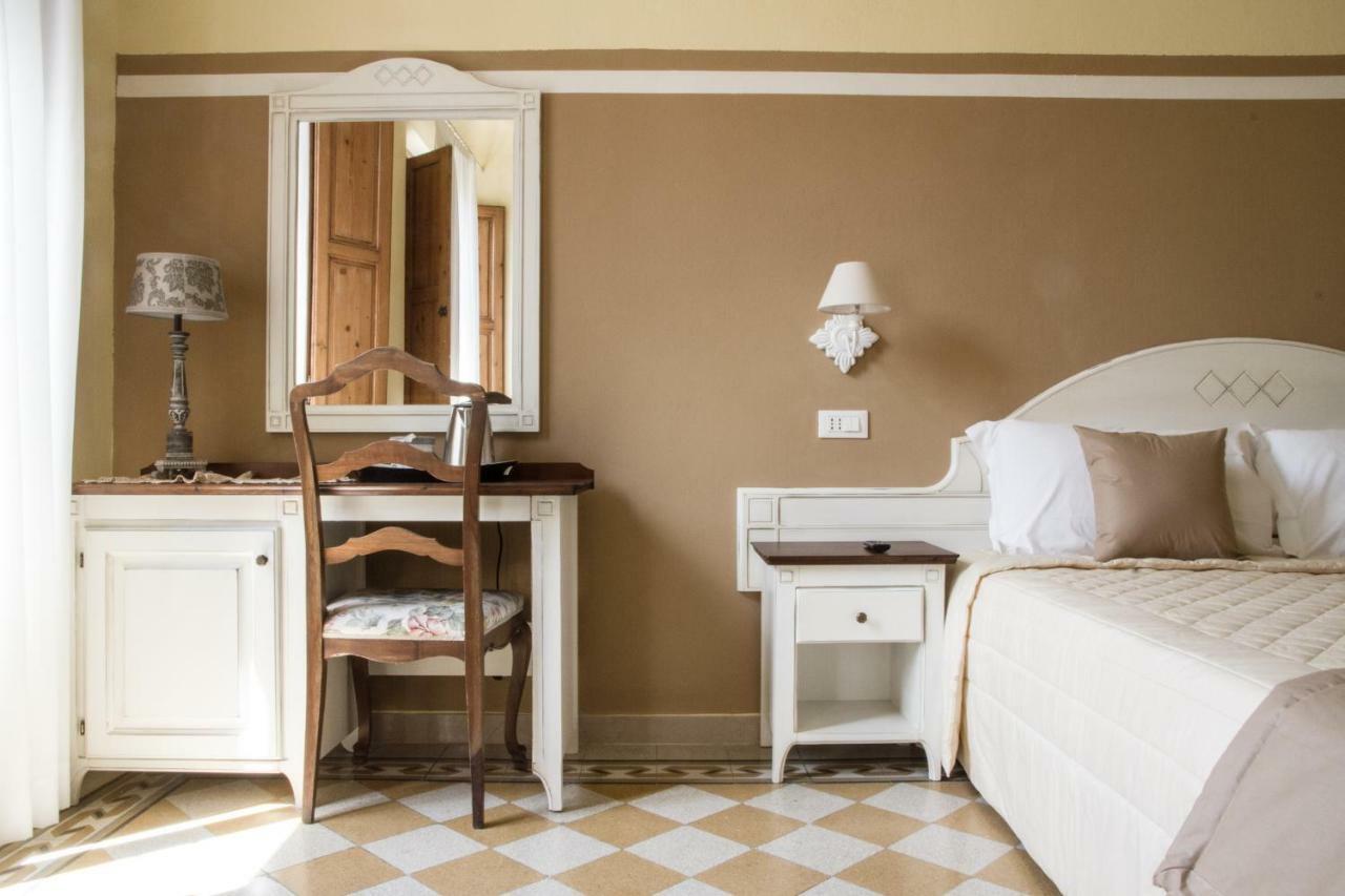 Guest House Domo Florenzia מראה חיצוני תמונה