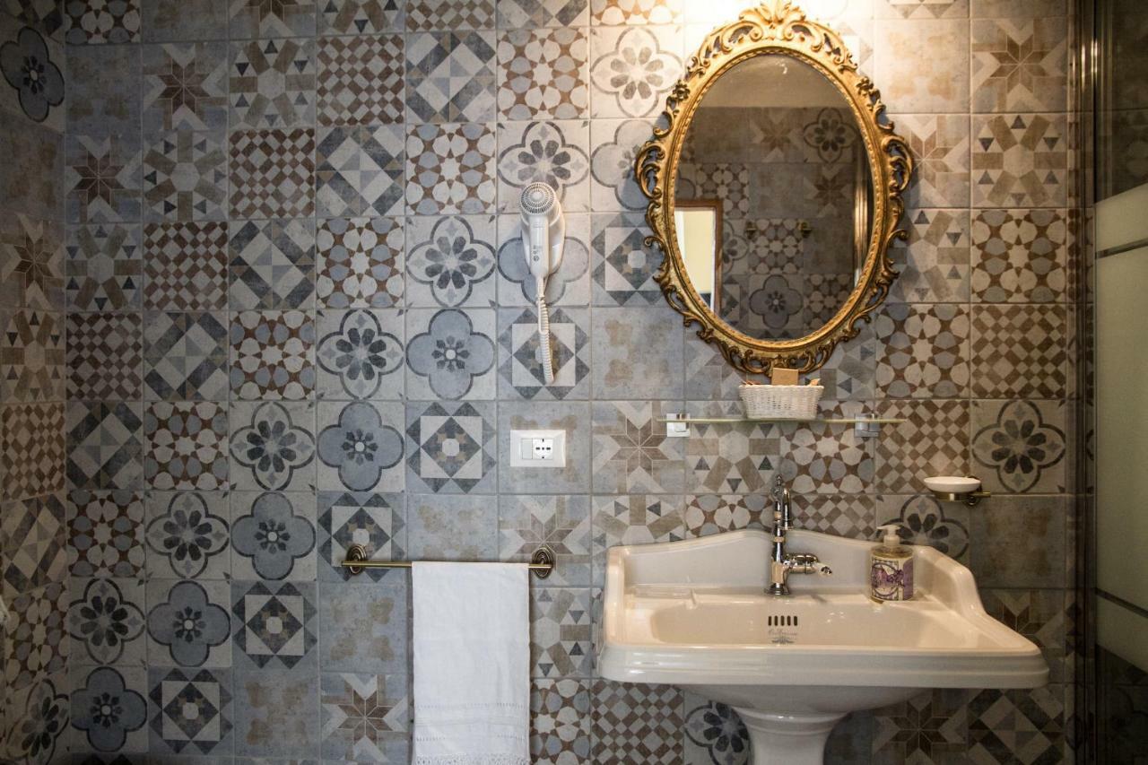 Guest House Domo Florenzia מראה חיצוני תמונה
