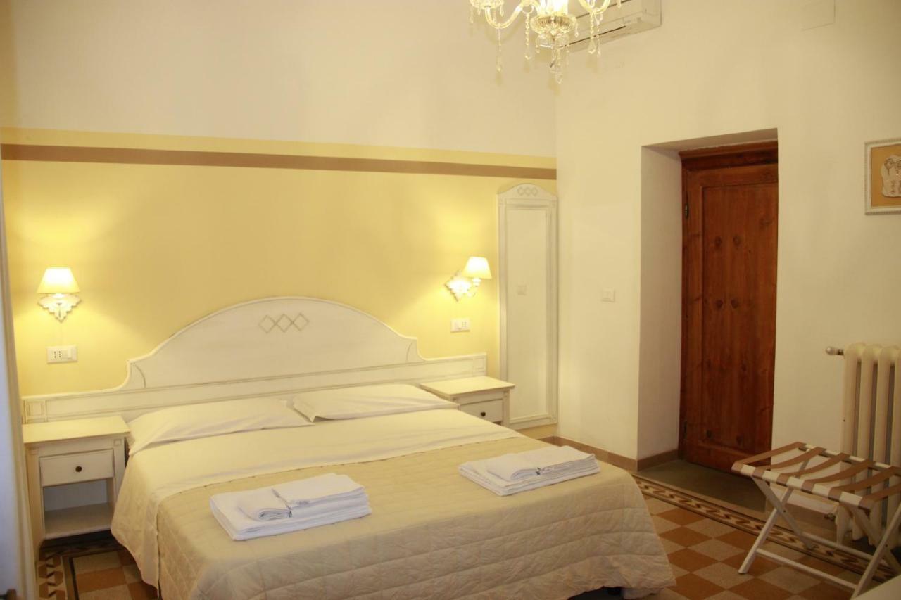 Guest House Domo Florenzia מראה חיצוני תמונה